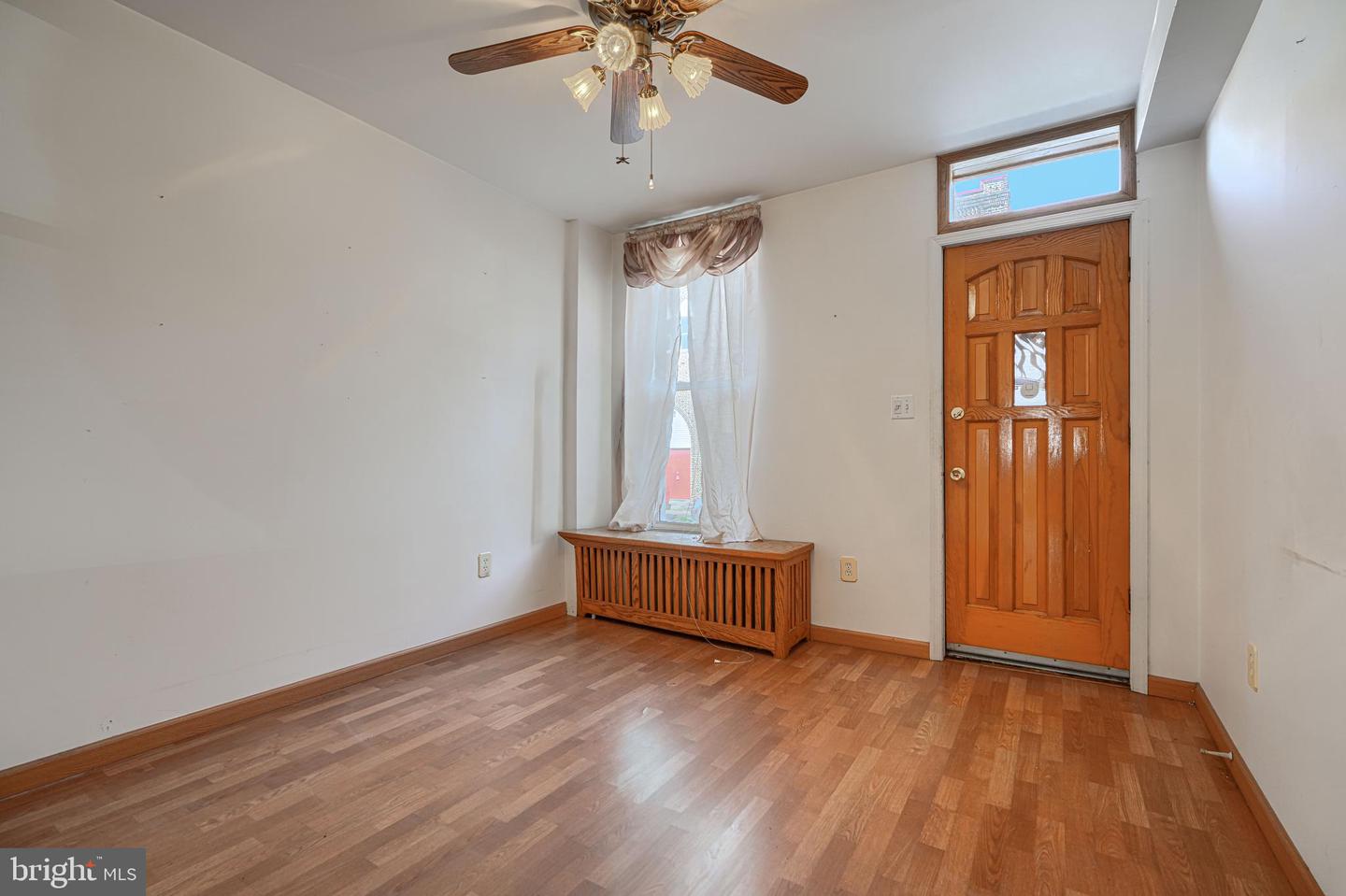 1414 Towson St Property Photo 5