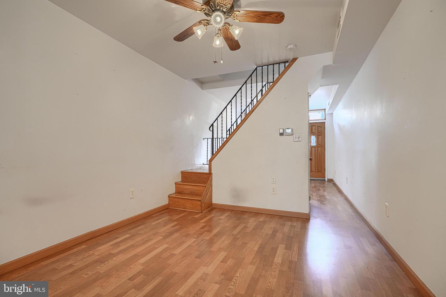 1414 Towson St Property Photo 7