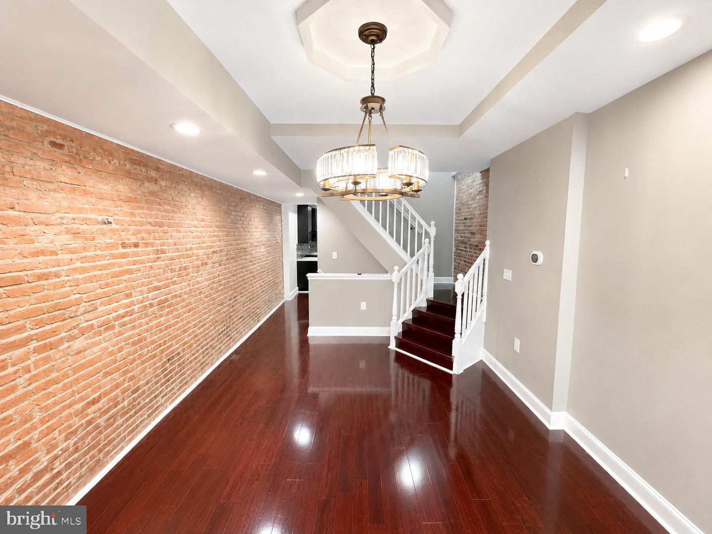 1610 E Federal St Property Photo 2