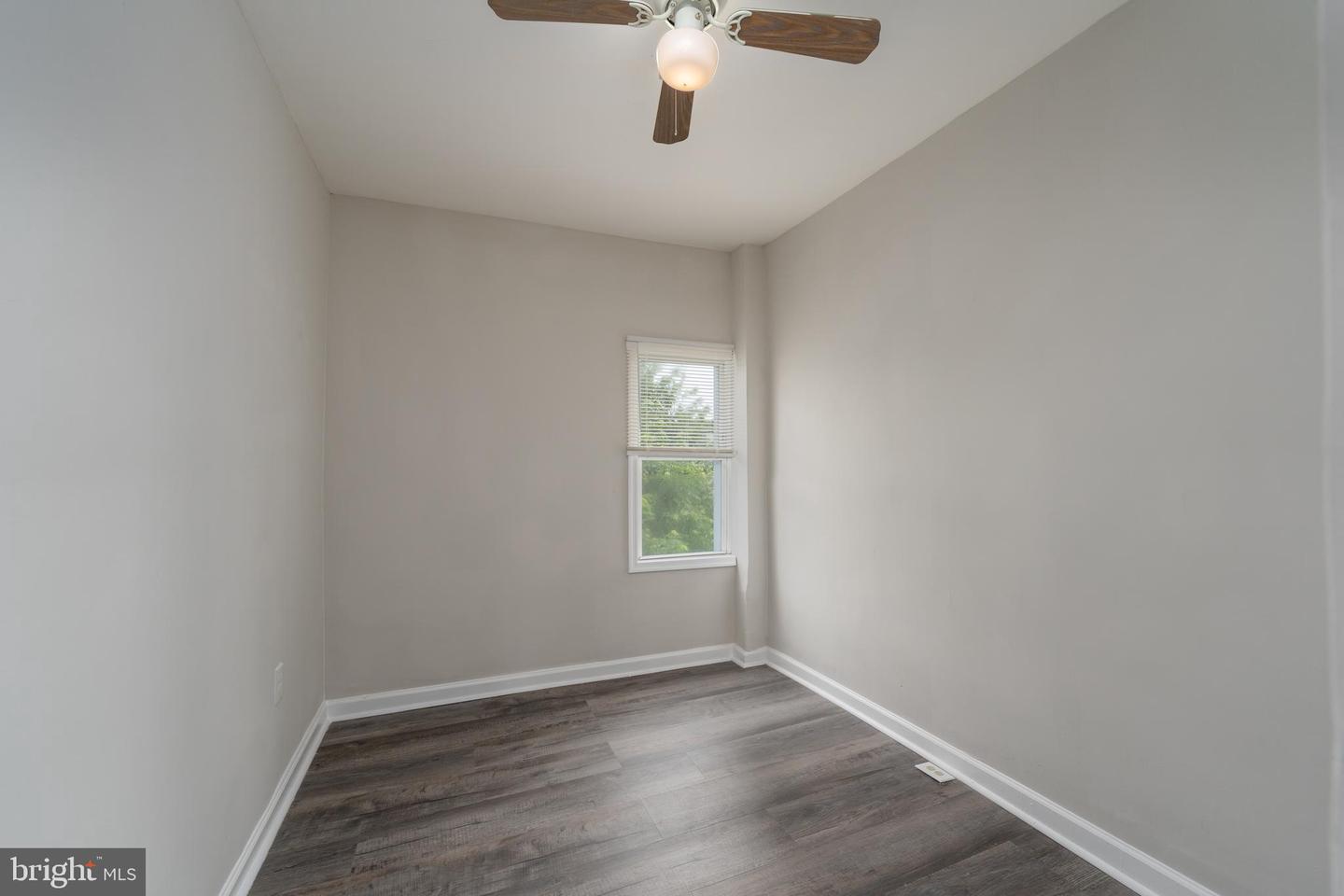 2626 Oswego Ave Property Photo 21