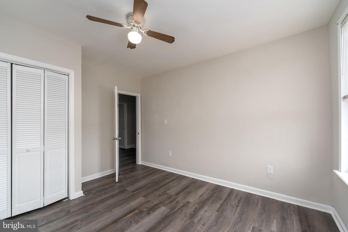2626 Oswego Ave Property Photo 23