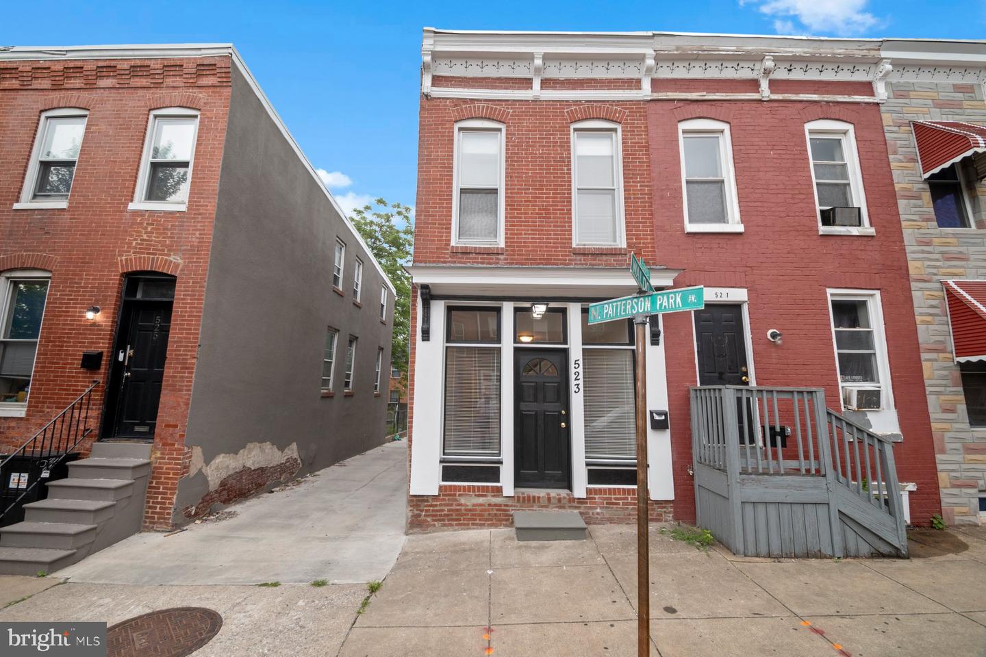 523 N Patterson Park Ave Property Photo 1
