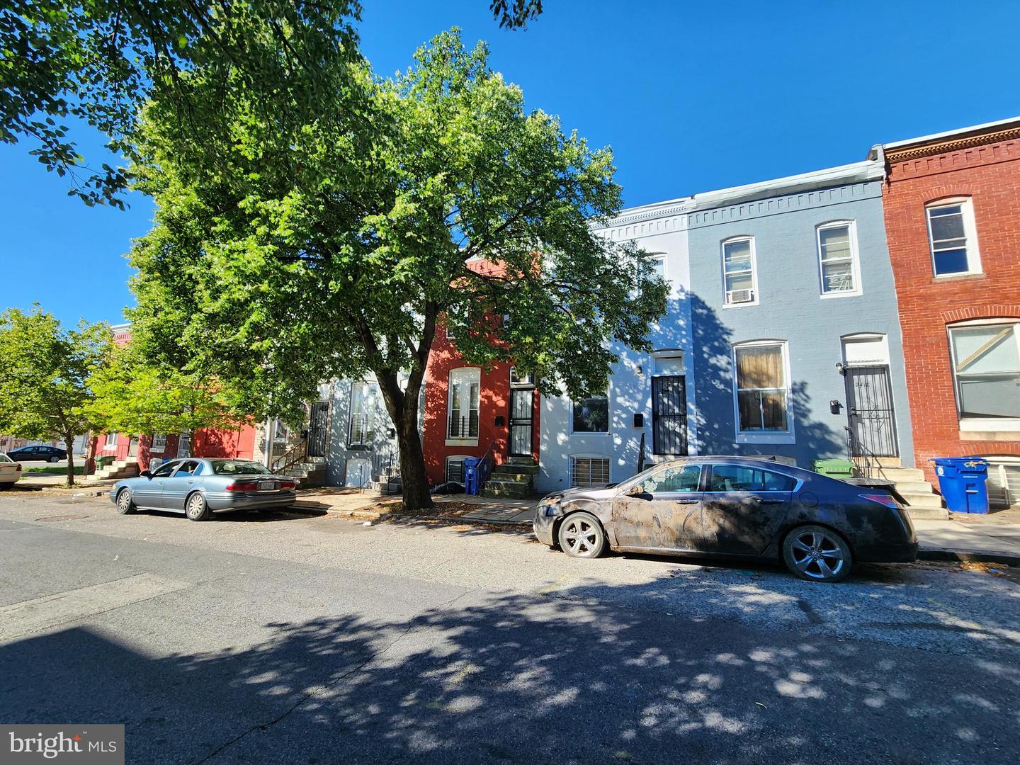 2414 Francis St Property Photo 3