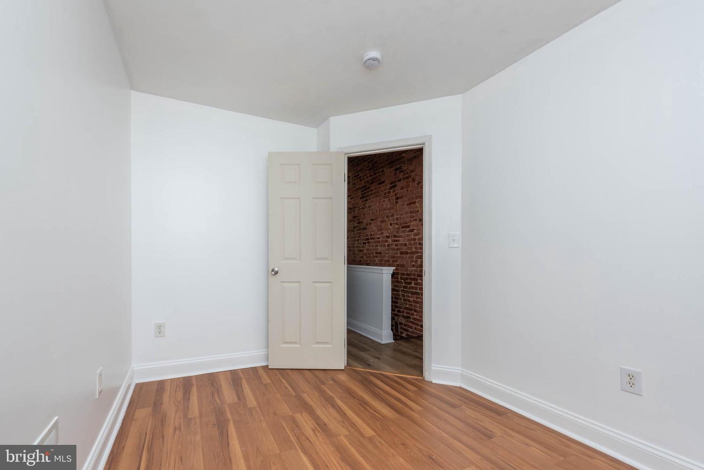 2520 E Eager St Property Photo 16