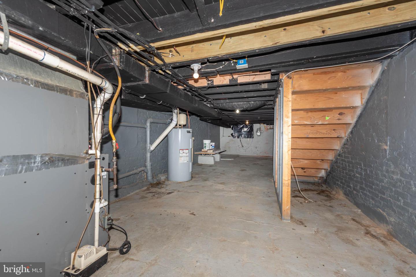 2520 E Eager St Property Photo 21