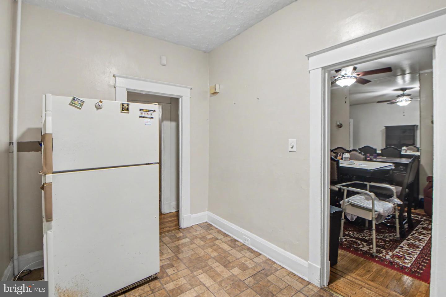 4020 Edmondson Ave Property Photo 13
