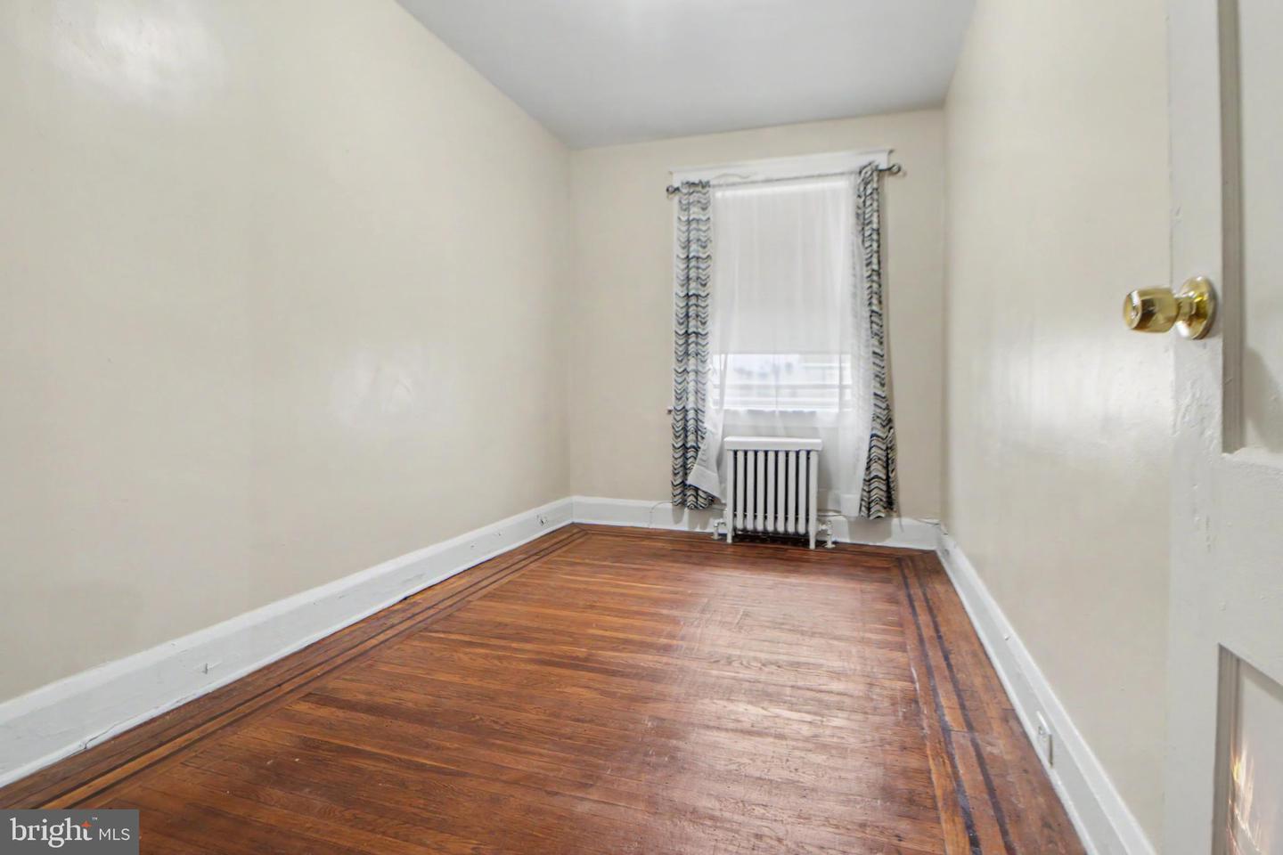 4020 Edmondson Ave Property Photo 23