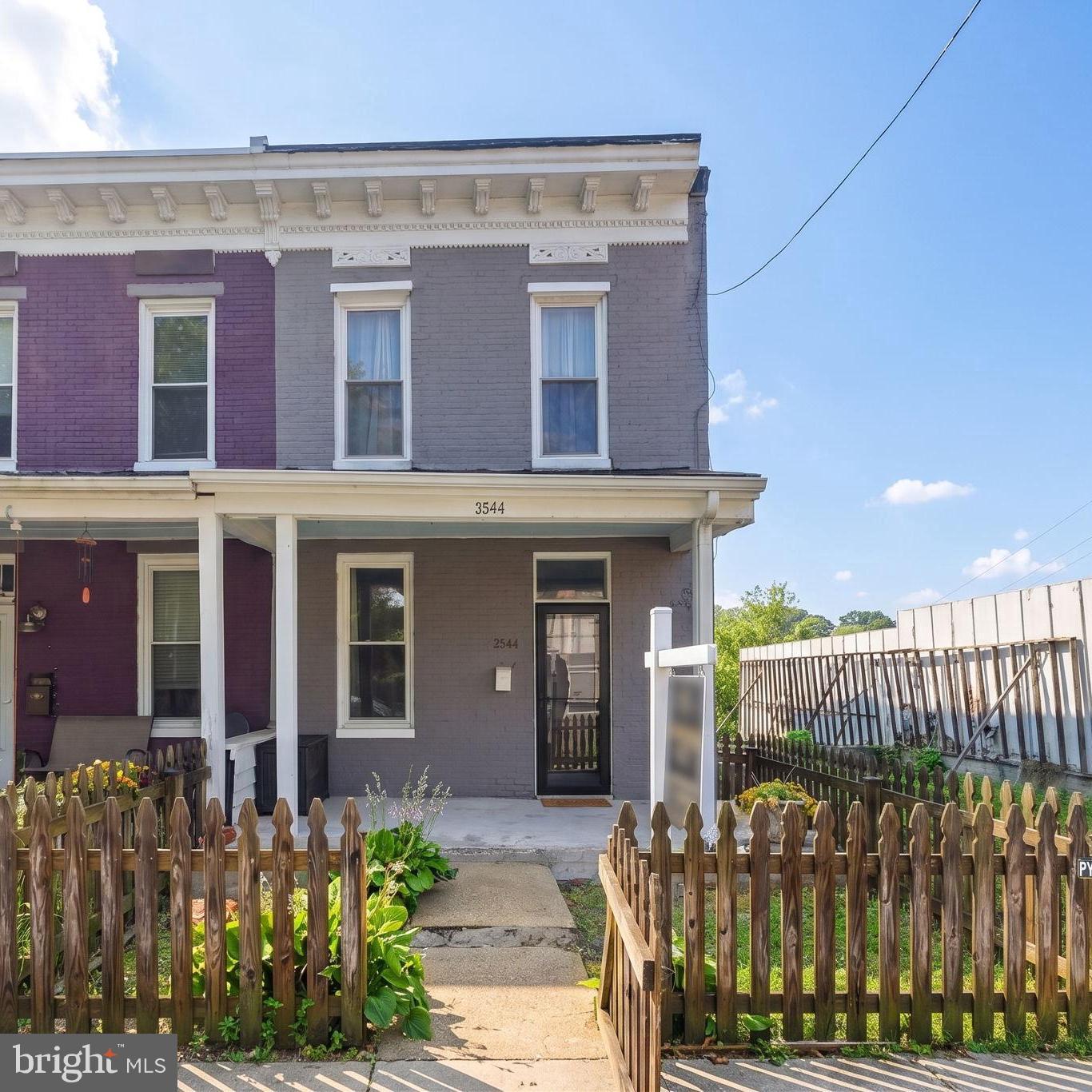 3544 Ash St Property Photo 1