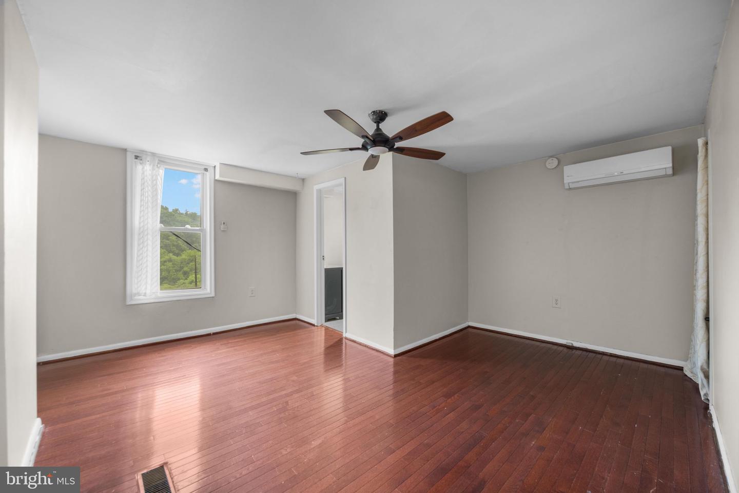 3544 Ash St Property Photo 11