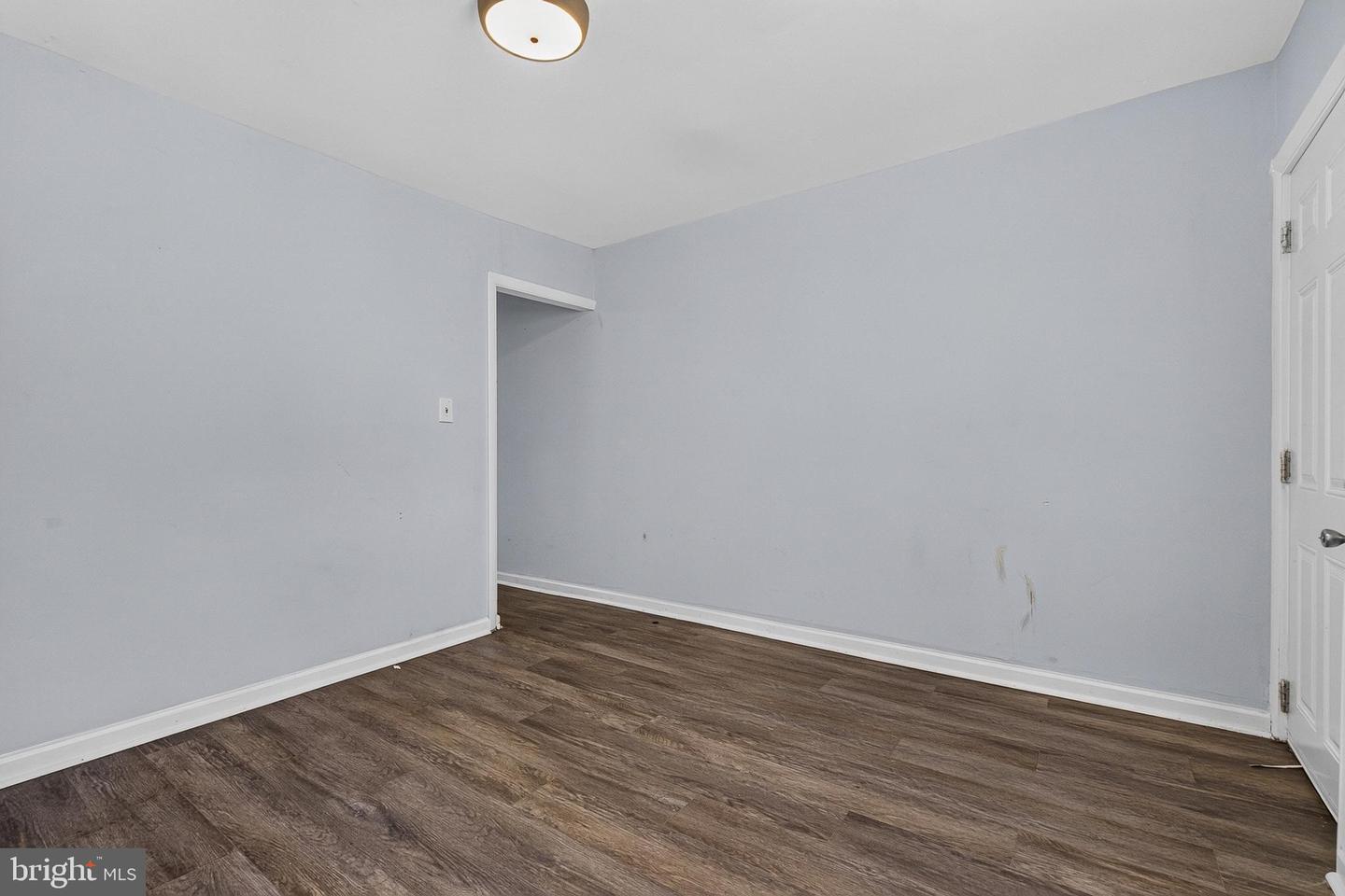 2012 Etting St Property Photo 8
