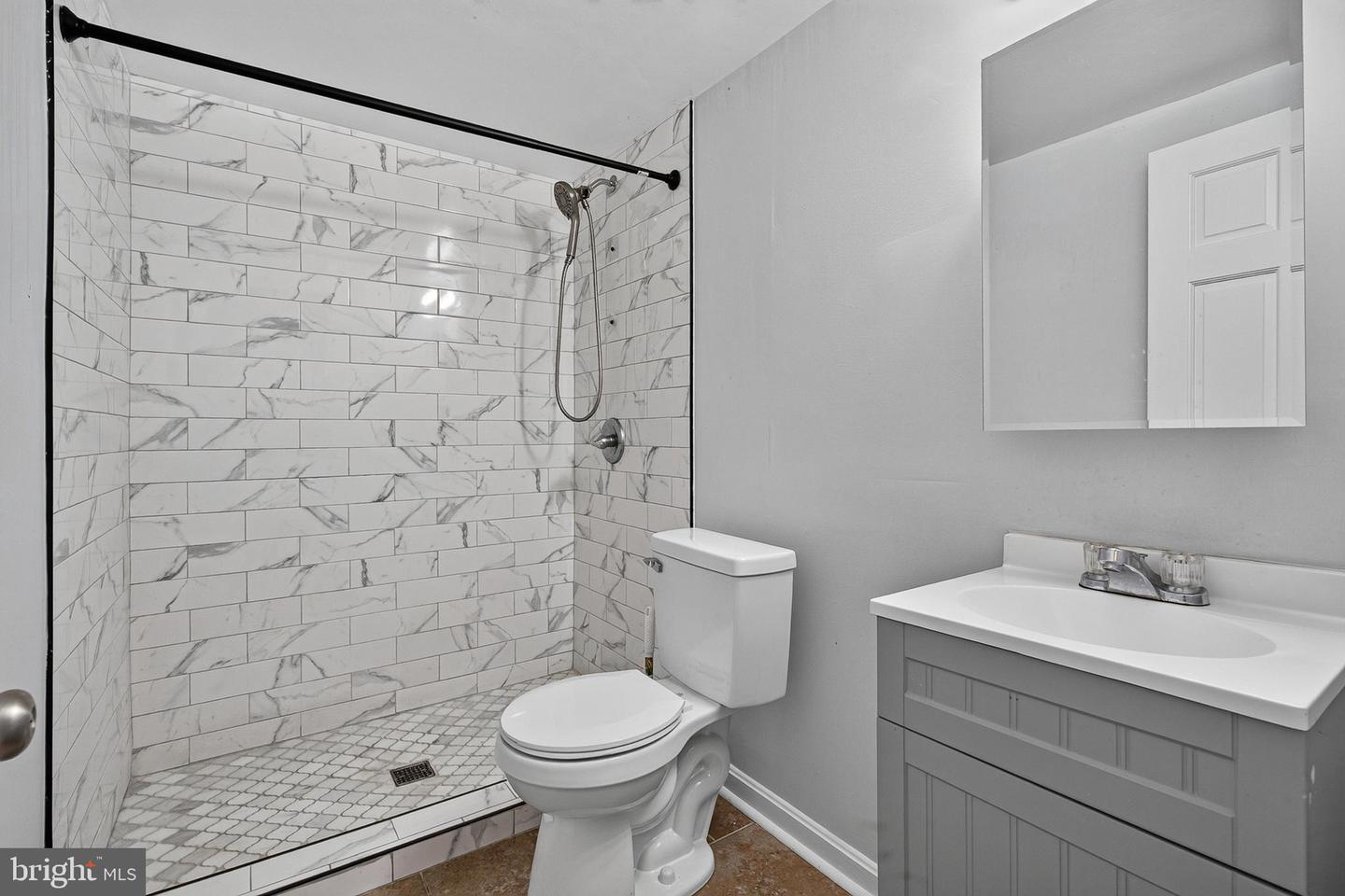 2012 Etting St Property Photo 10
