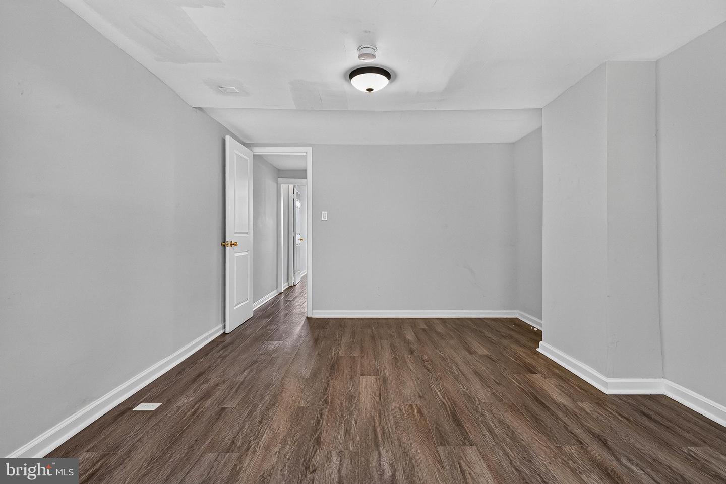 2012 Etting St Property Photo 14