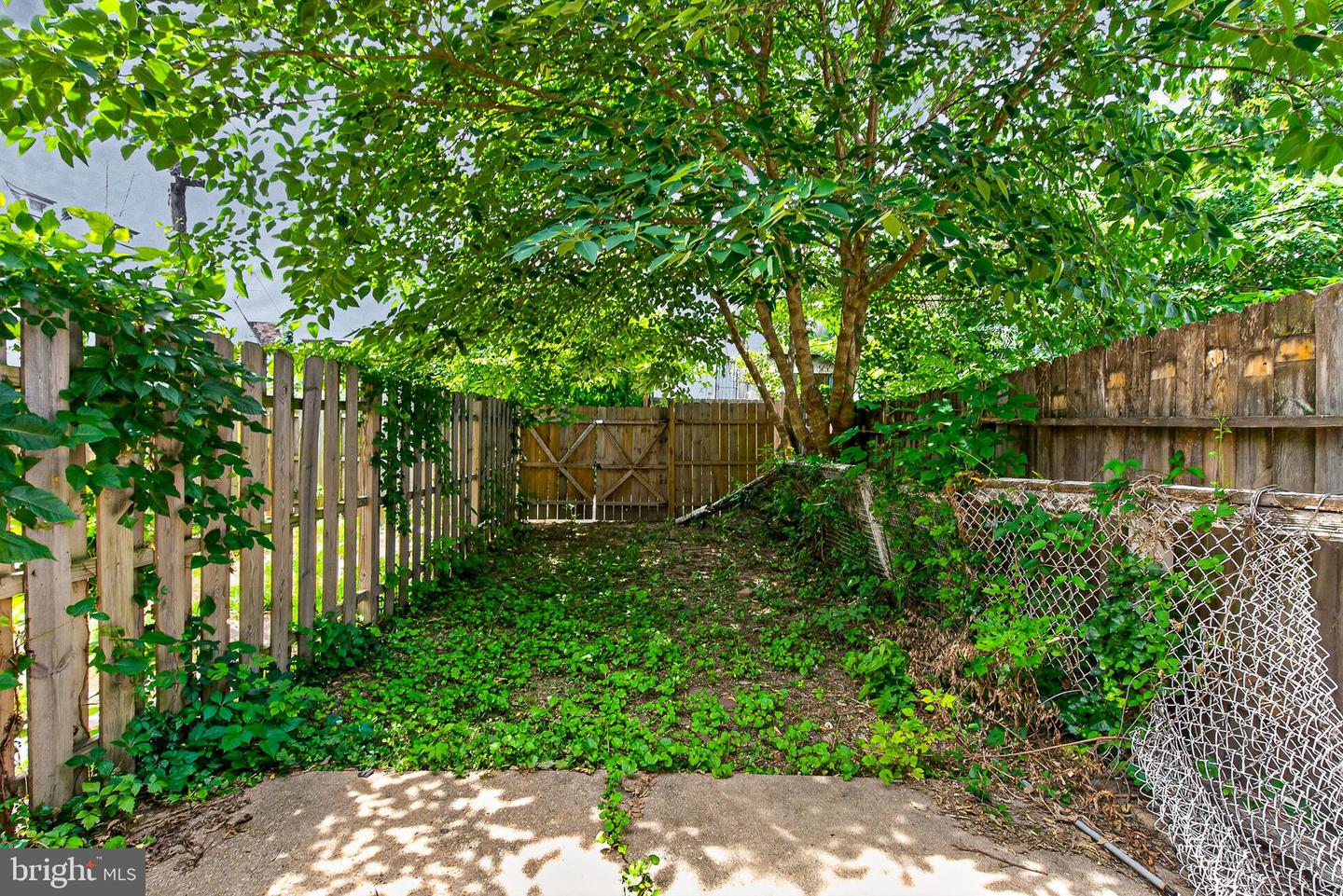 2012 Etting St Property Photo 21
