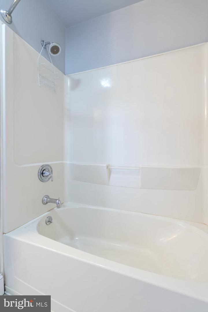 3104 Woodhome Ave Property Photo 18