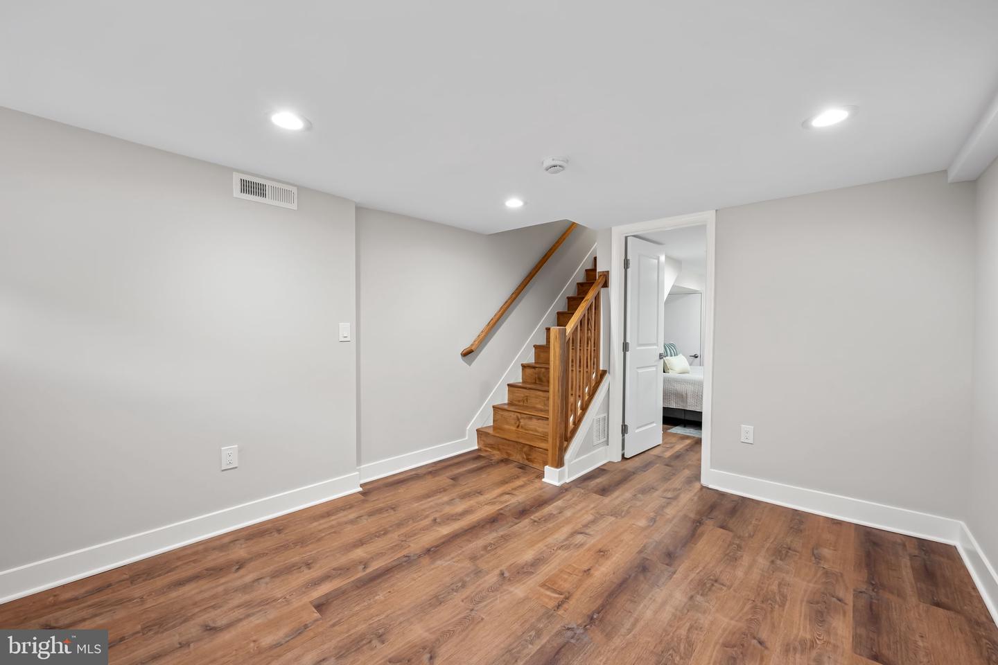 410 E Fort Ave Property Photo 17