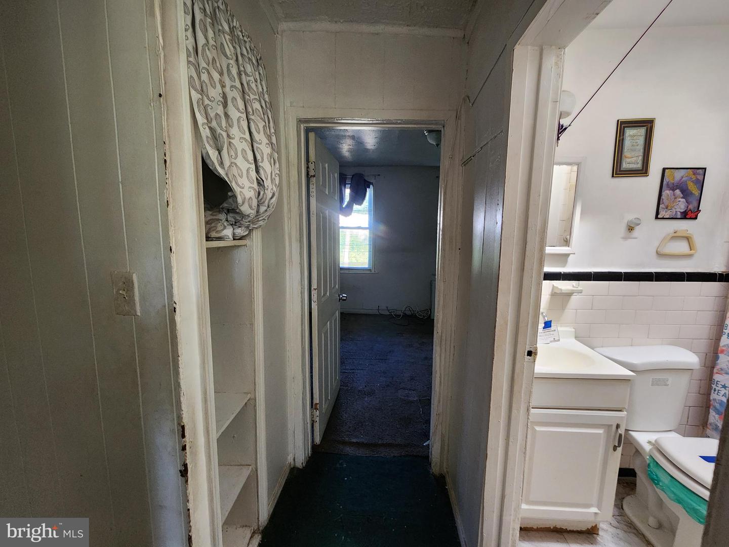 933 N Franklintown Rd Property Photo 9