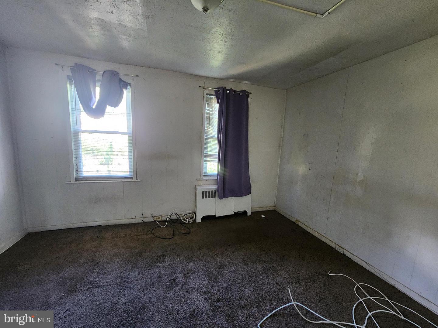 933 N Franklintown Rd Property Photo 10