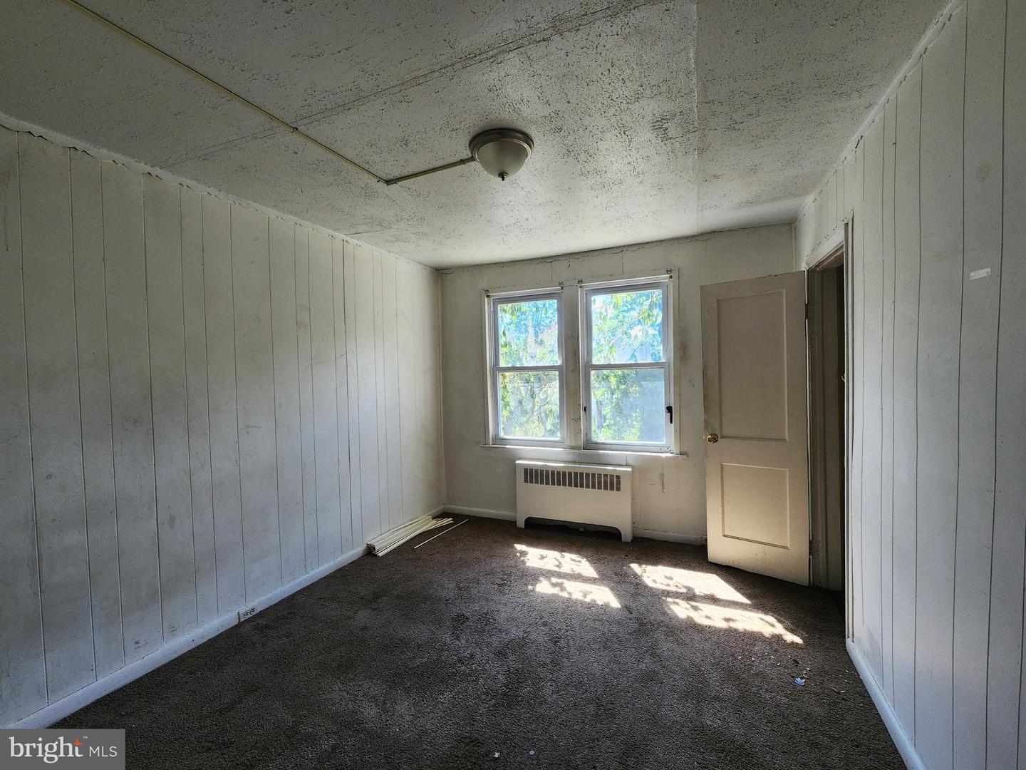 933 N Franklintown Rd Property Photo 13