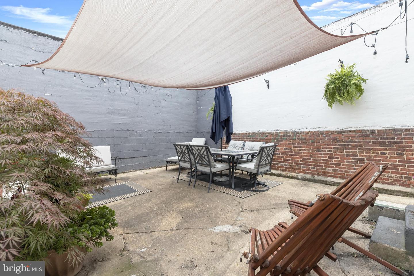 3200 E Lombard St Property Photo 67