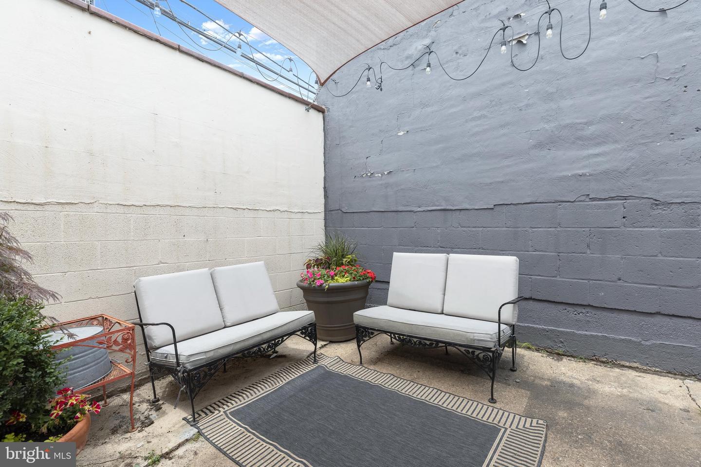 3200 E Lombard St Property Photo 69