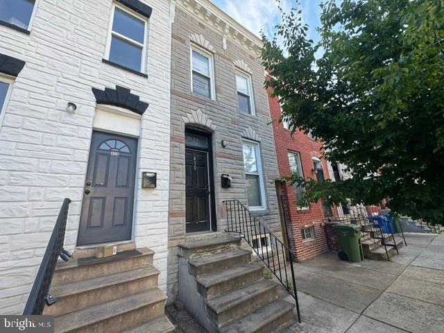 430 N Patterson Park Ave Property Photo 23