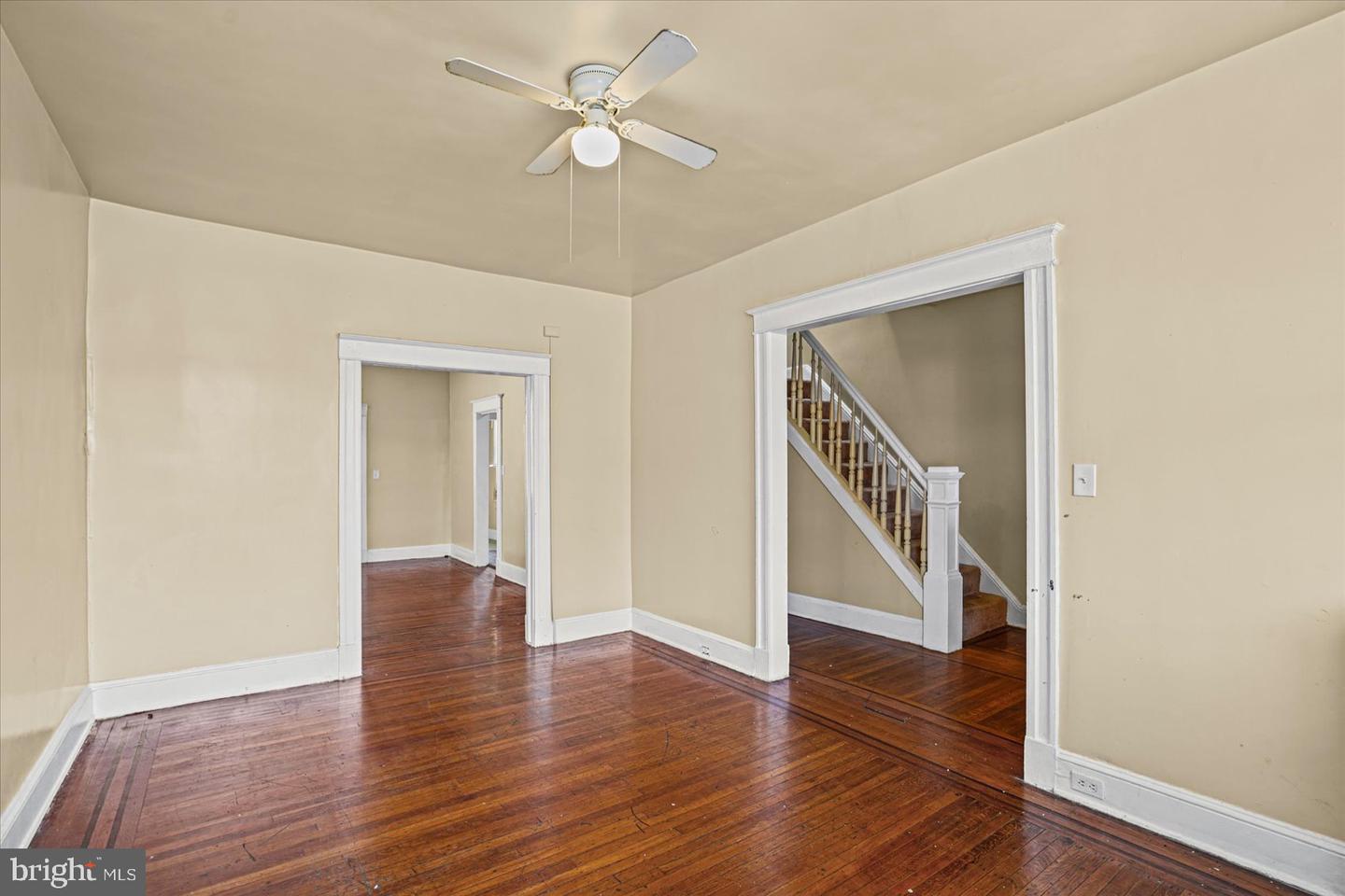 5033 Denmore Ave Property Photo 4