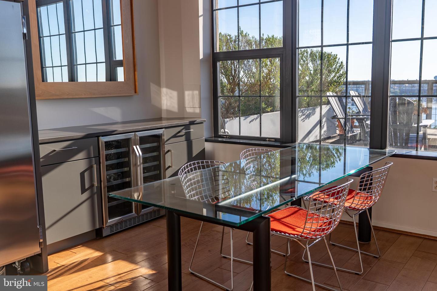 1200 Steuart St #1413 Property Photo 15