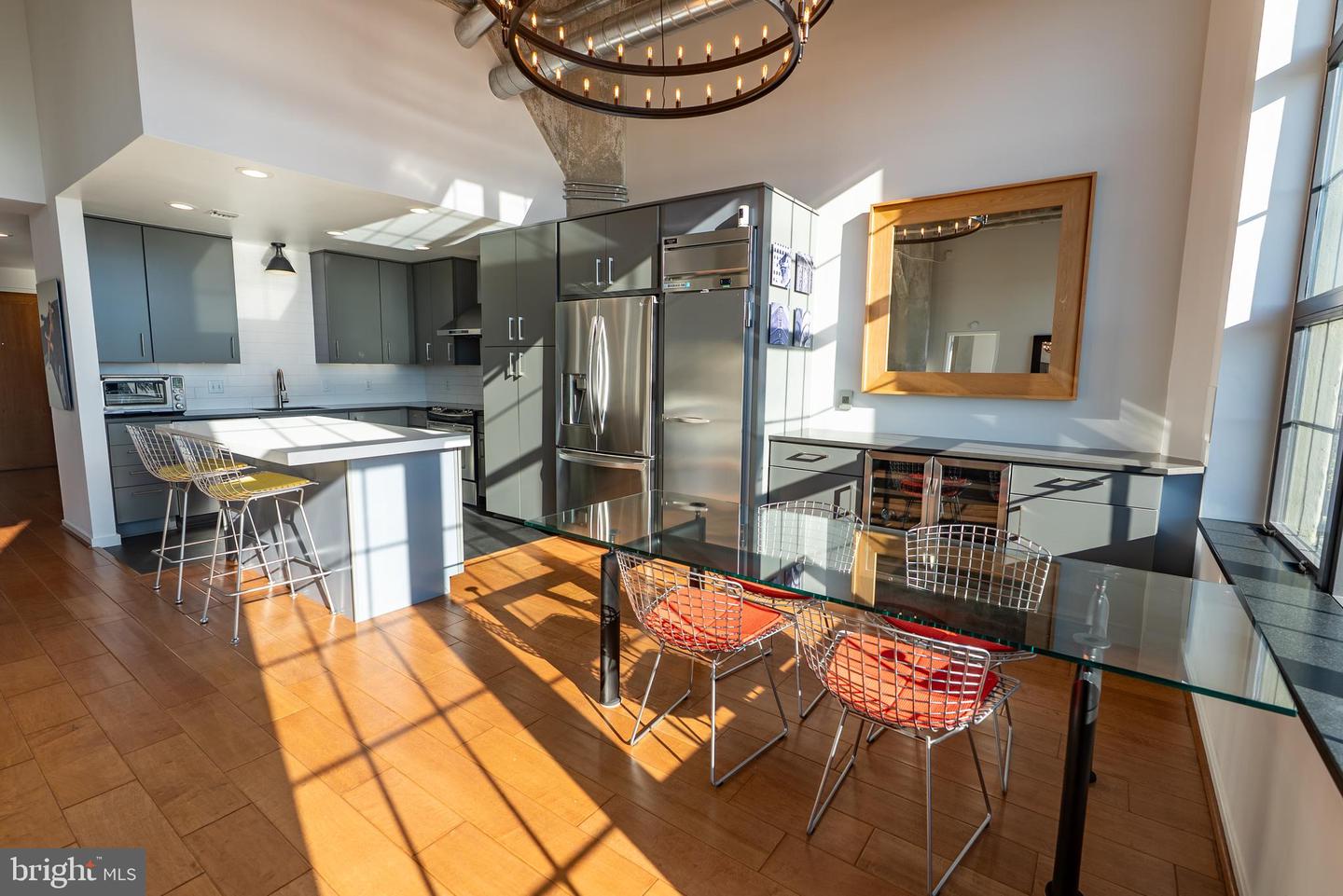1200 Steuart St #1413 Property Photo 17