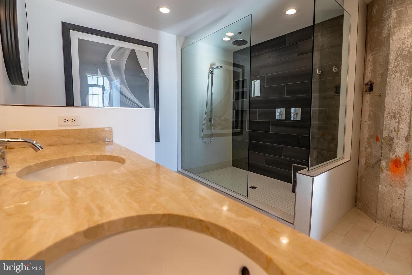 1200 Steuart St #1413 Property Photo 48