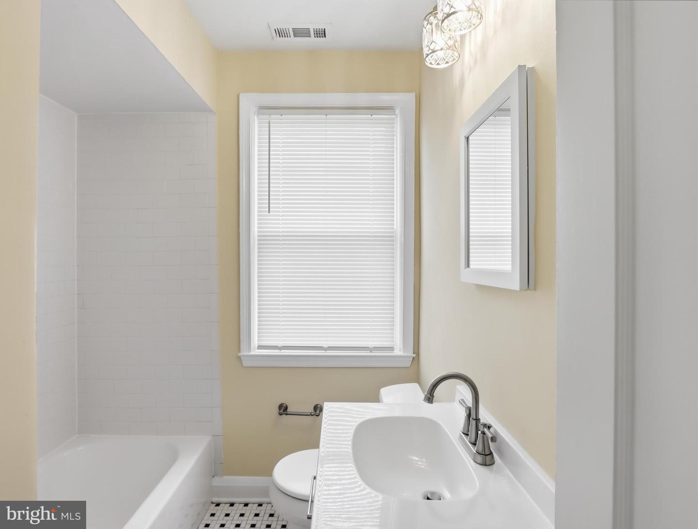 5930 Falkirk Rd Property Photo 17