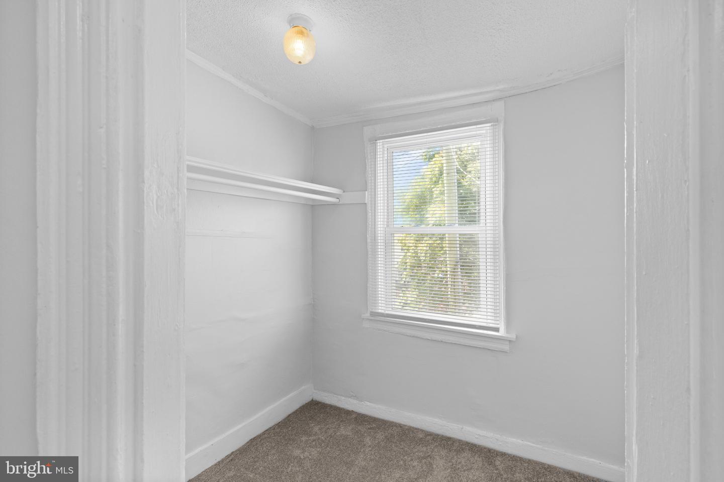 2319 Jefferson St Property Photo 18