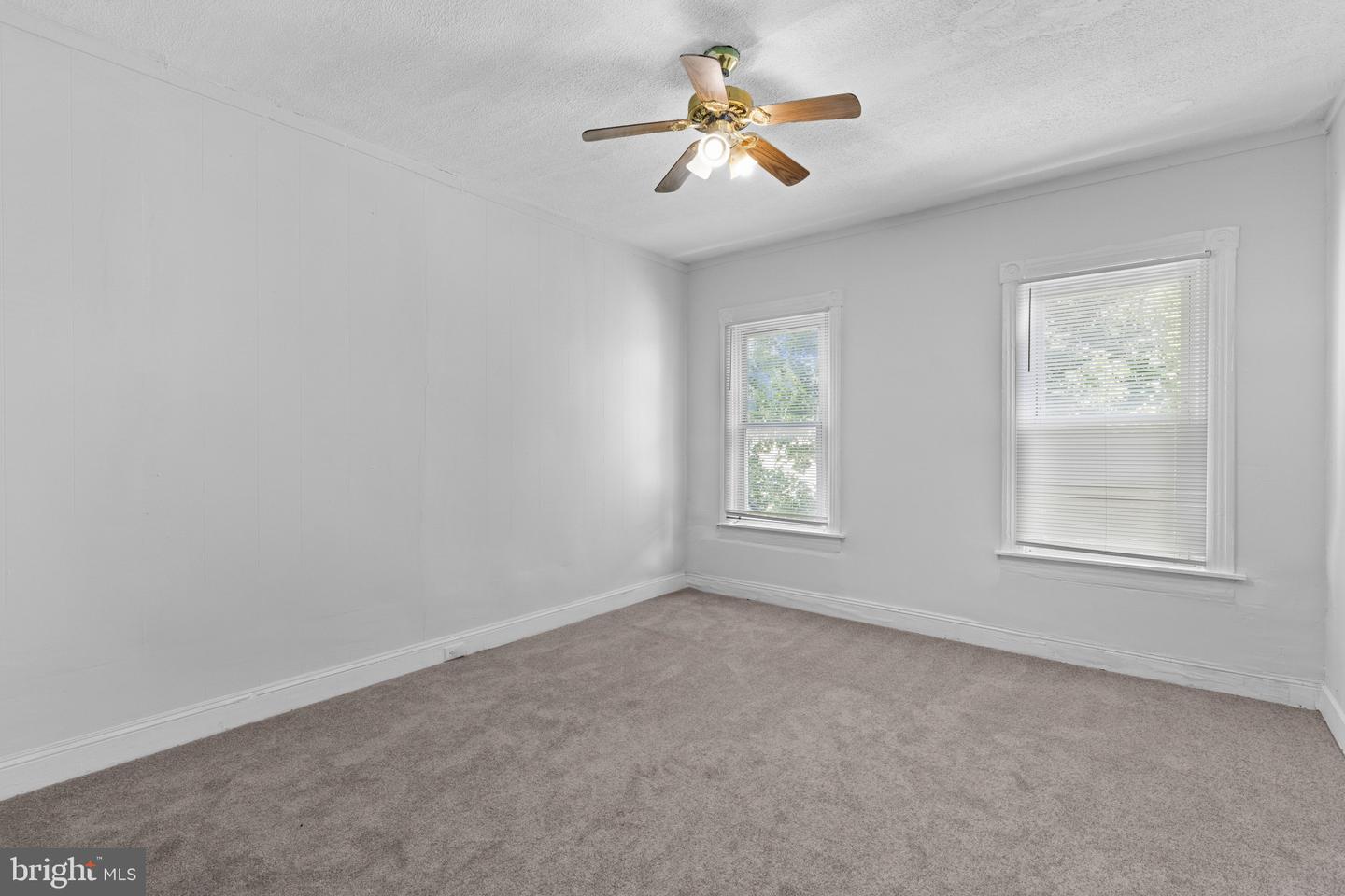 2319 Jefferson St Property Photo 26