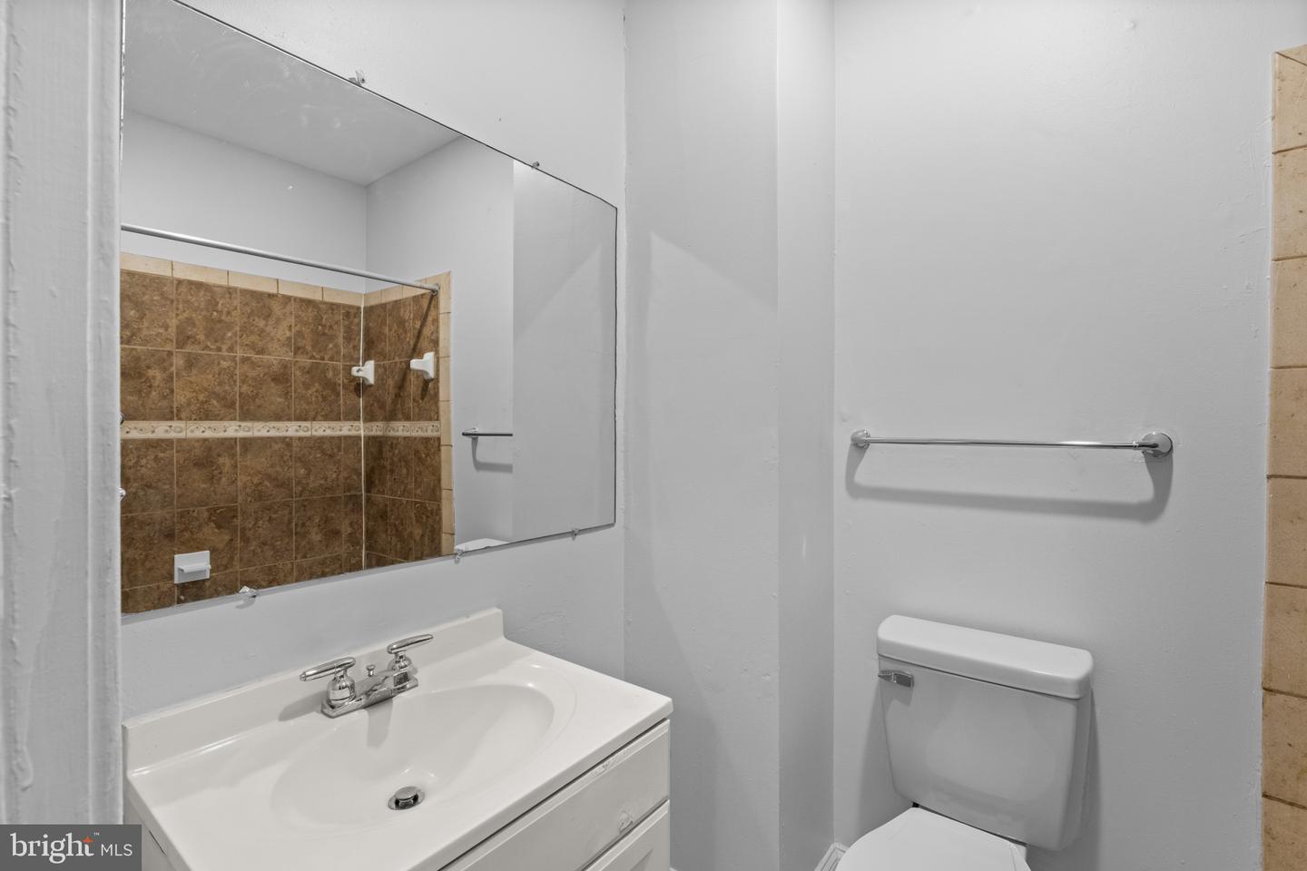 2319 Jefferson St Property Photo 27