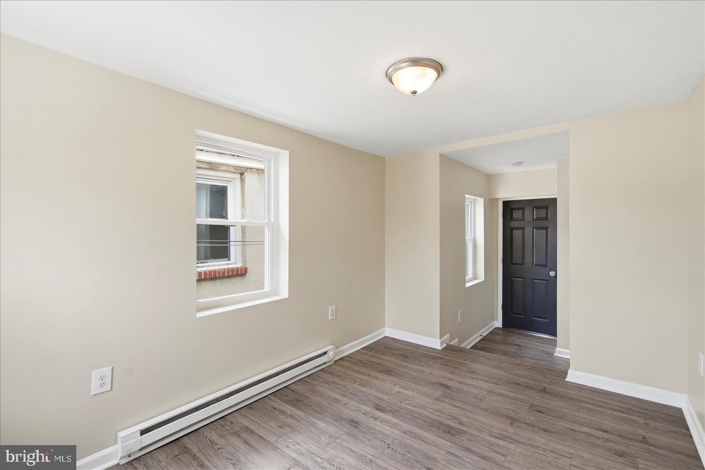 1224 E Eager St Property Photo 20