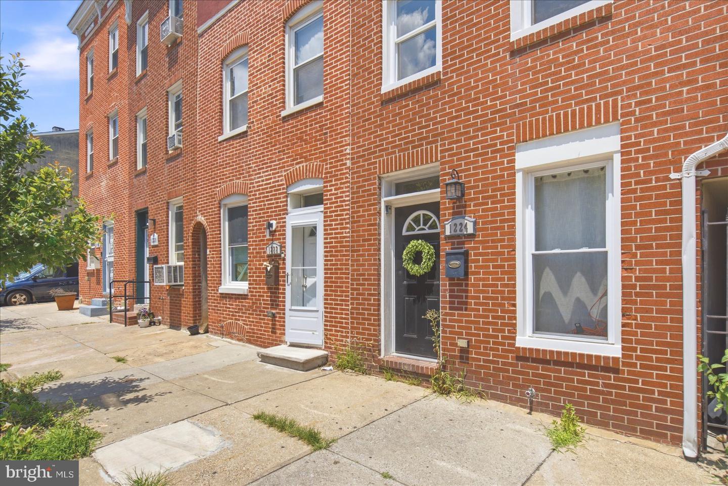 1224 E Eager St Property Photo 37