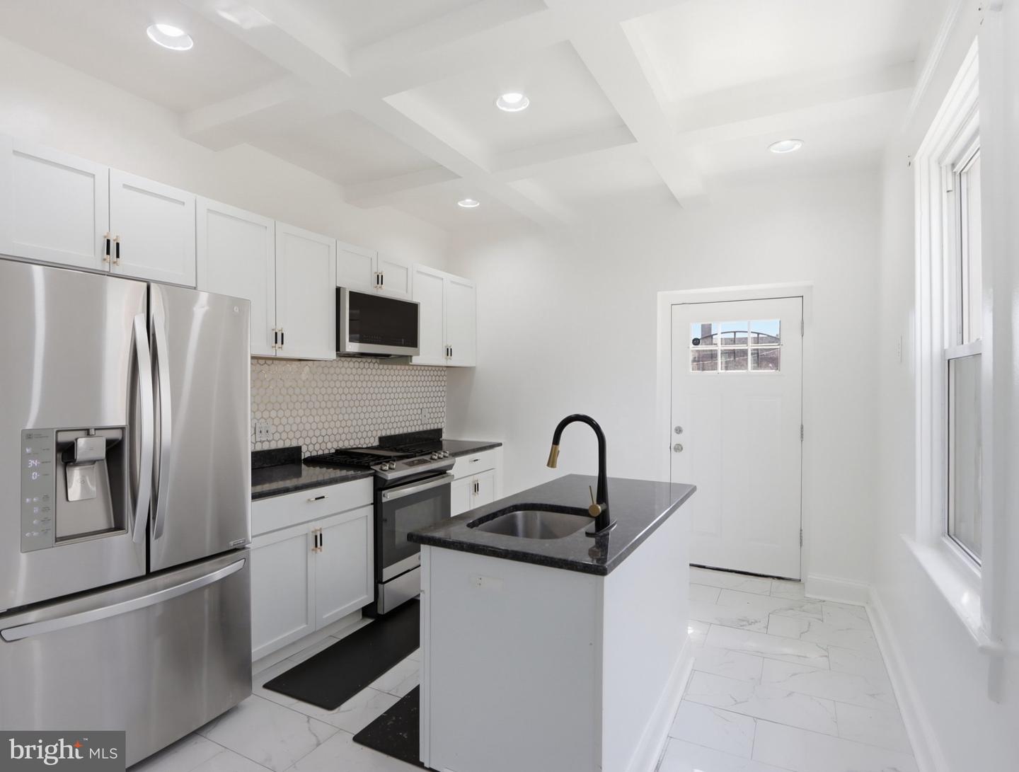 3605 Frankford Property Photo 2