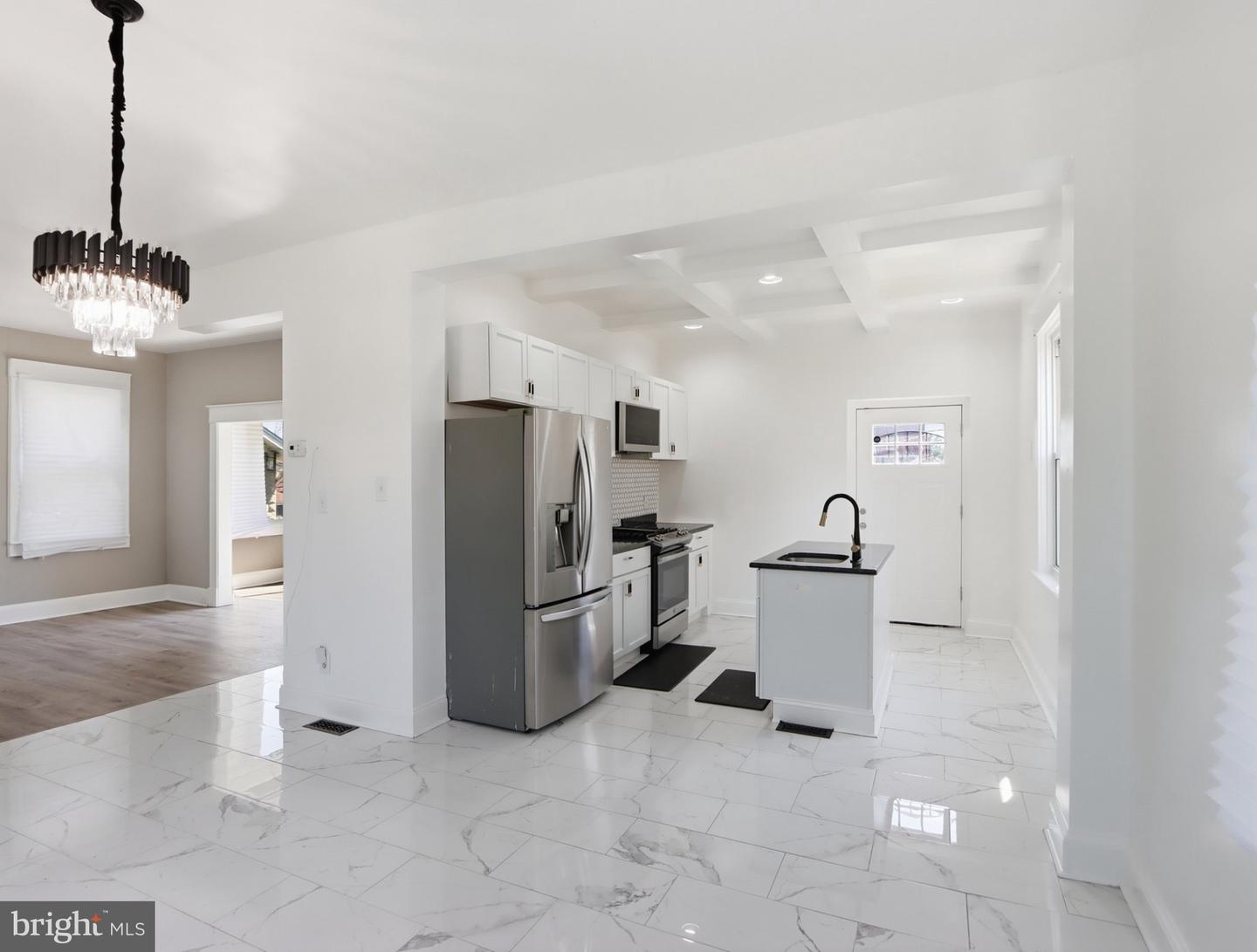 3605 Frankford Property Photo 7