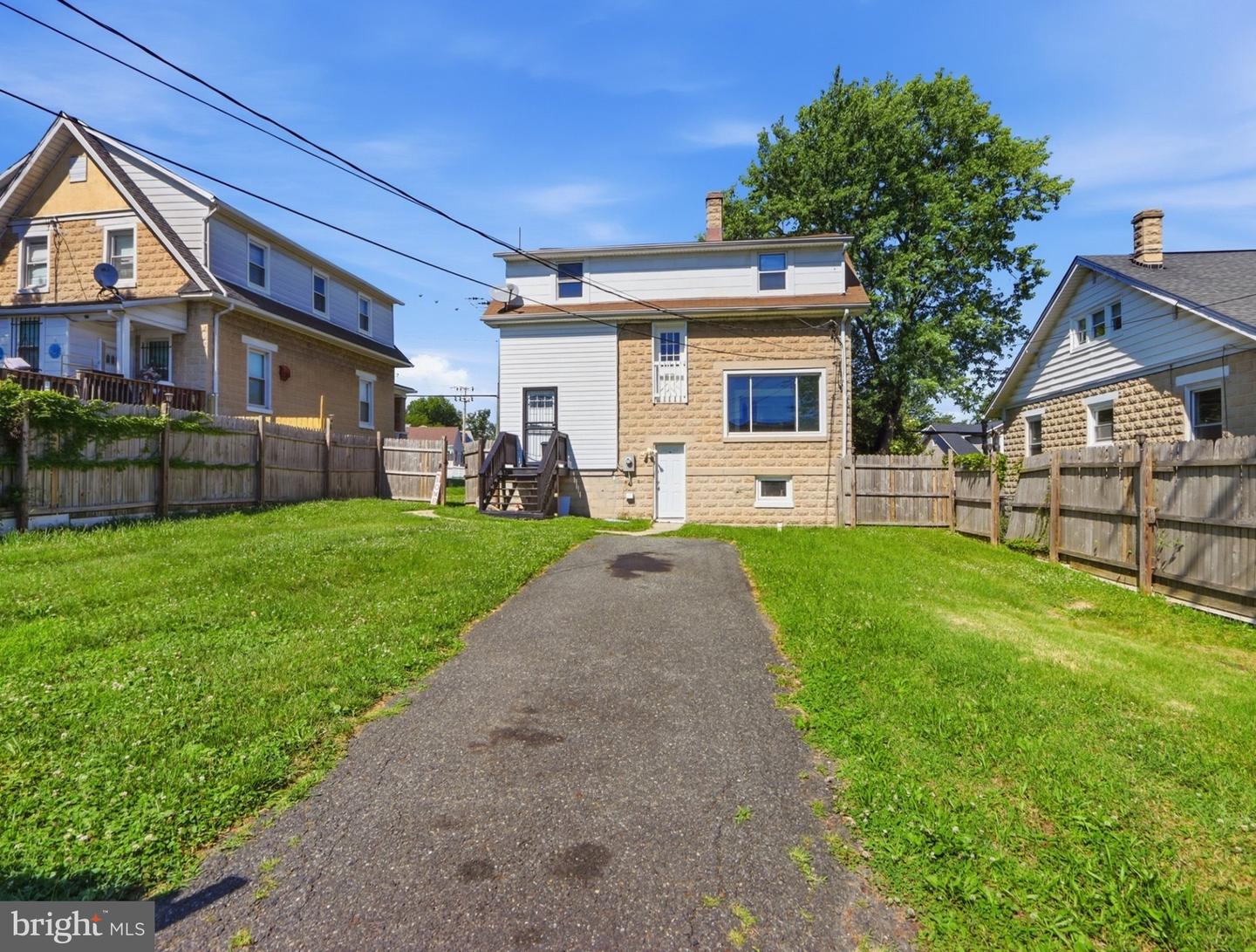 3605 Frankford Property Photo 19
