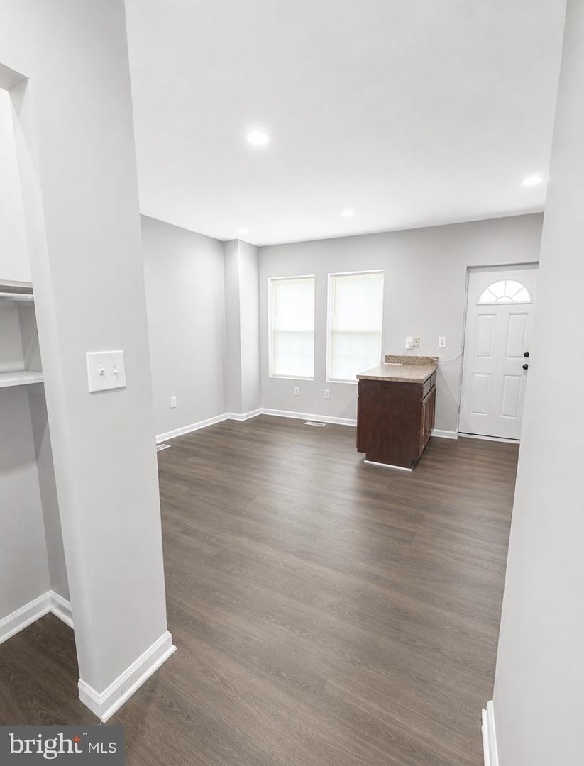 3740 Brooklyn Ave Property Photo 6