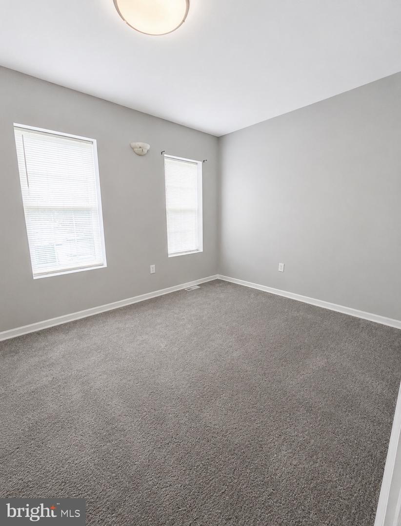 3740 Brooklyn Ave Property Photo 10