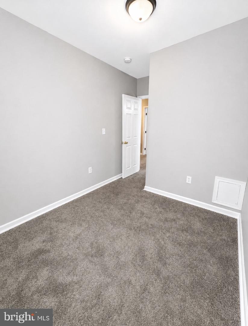 3740 Brooklyn Ave Property Photo 13