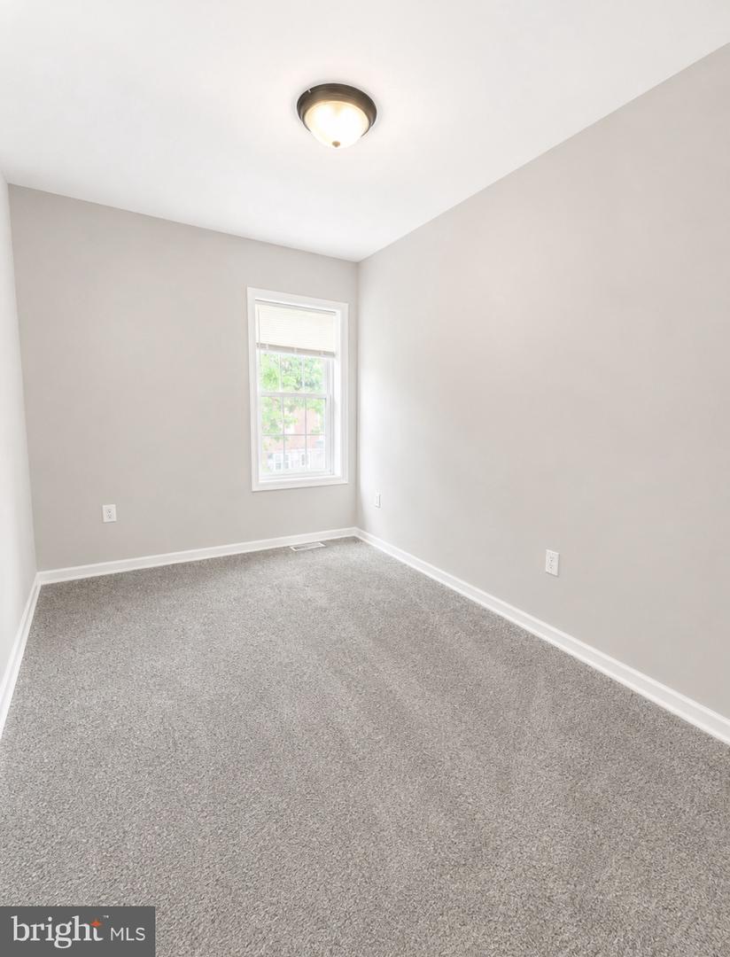 3740 Brooklyn Ave Property Photo 17