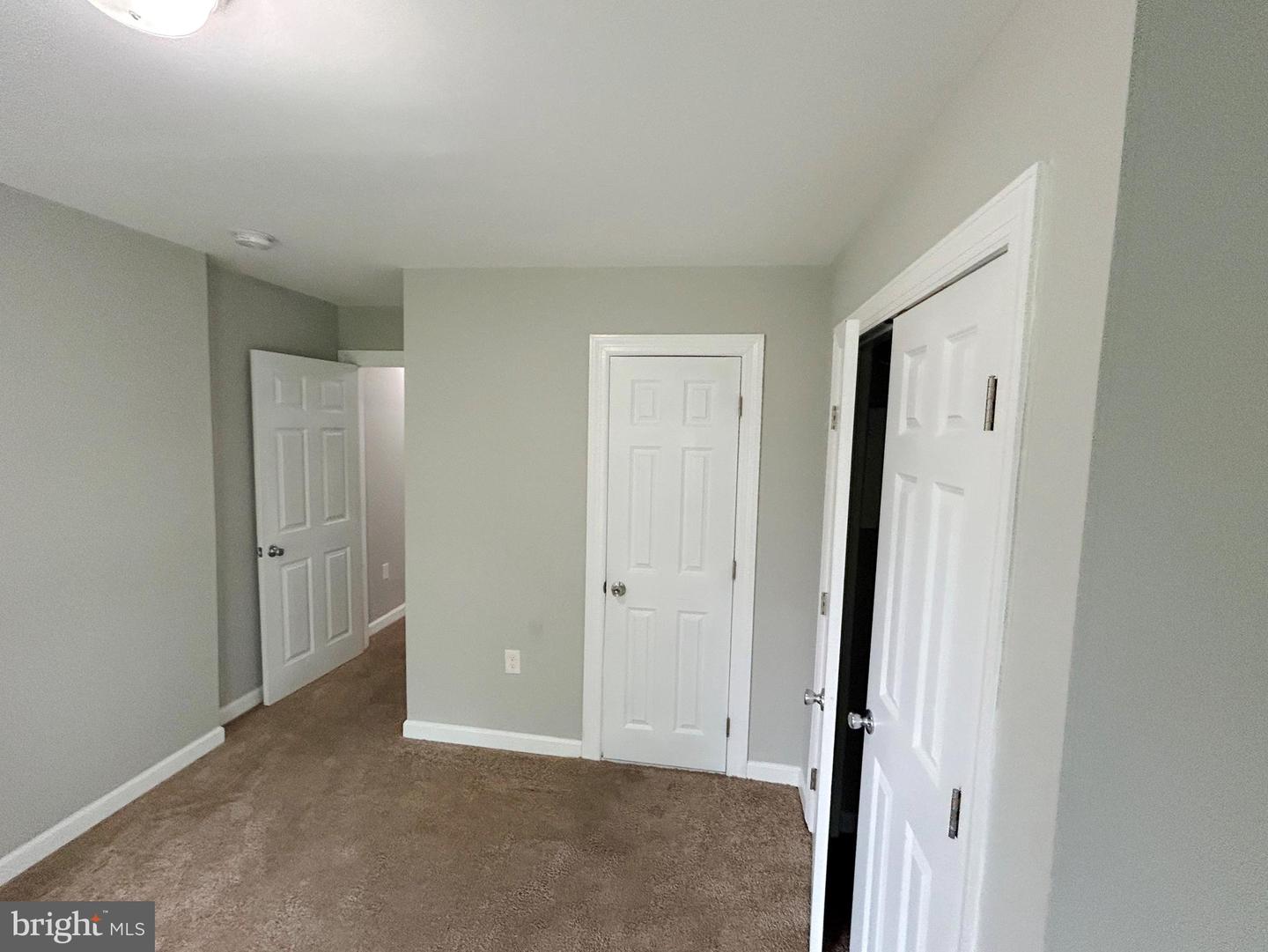 1529 Edmondson Ave Property Photo 27
