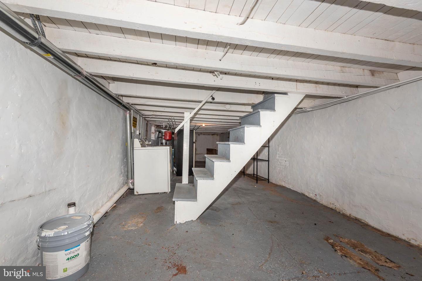 204 N Port St Property Photo 15