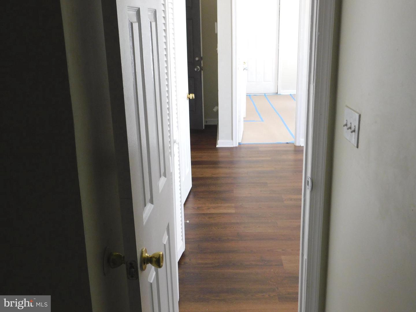 2427 Lakeview Ave #3d Property Photo 8