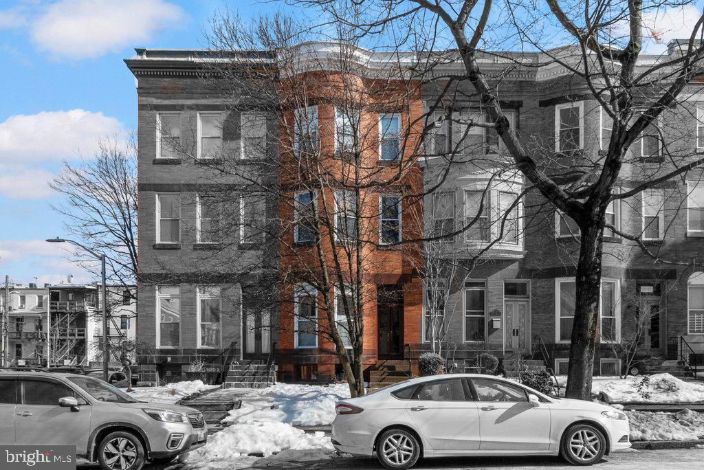 2945 SAINT PAUL ST Property Photo 1