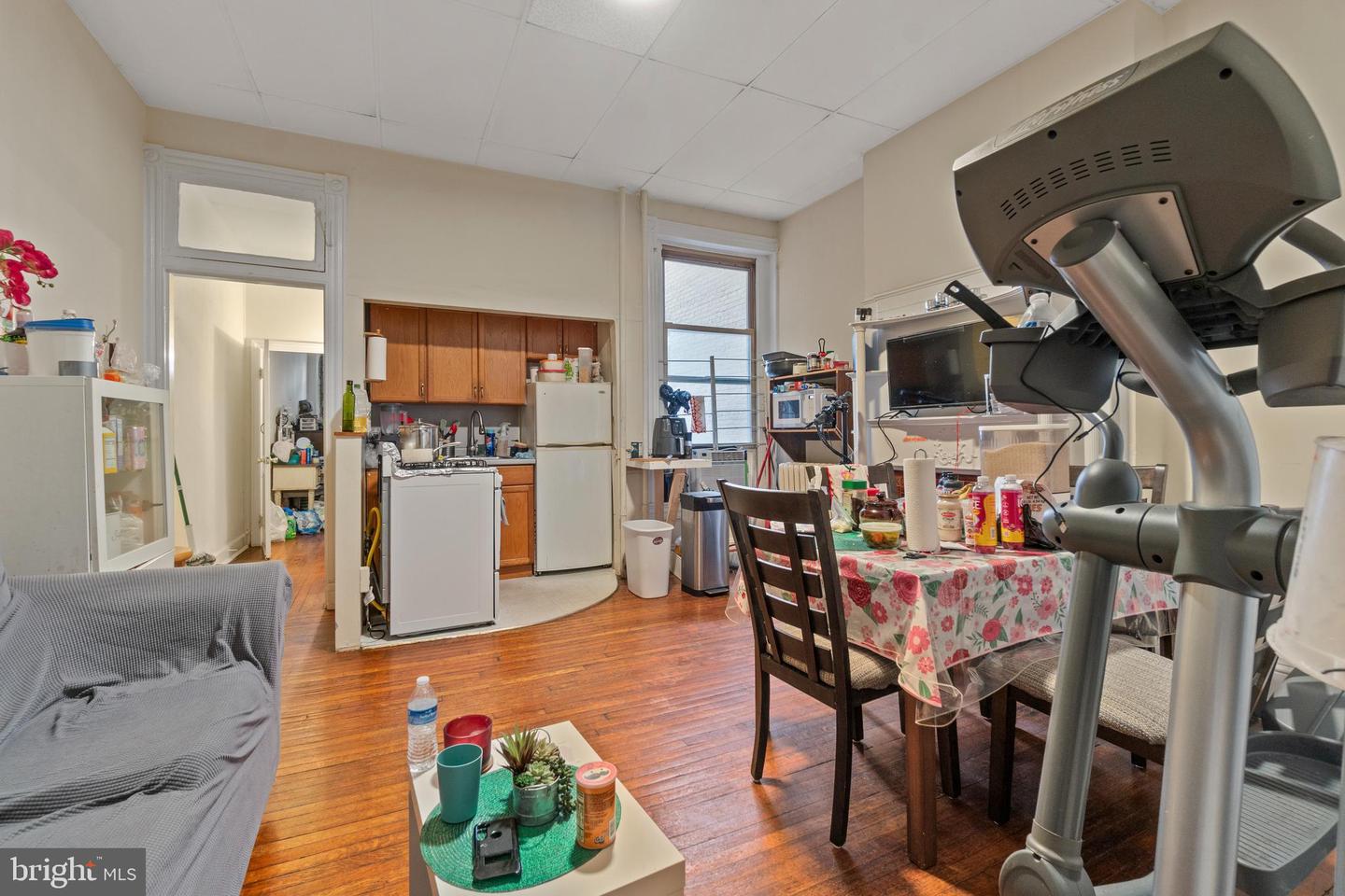 2945 Saint Paul St Property Photo 15