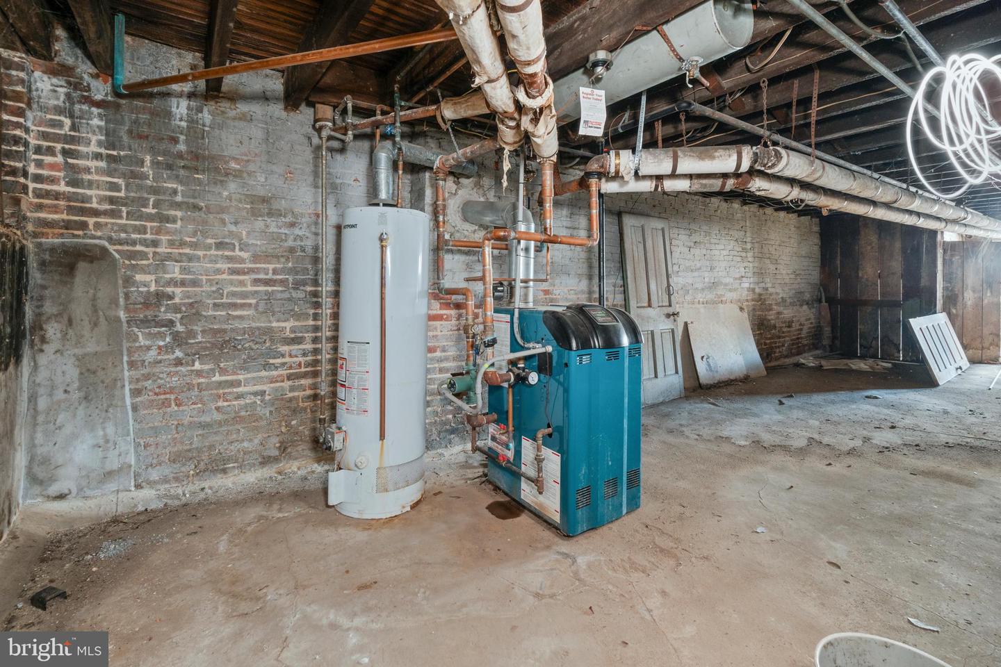 2945 Saint Paul St Property Photo 21