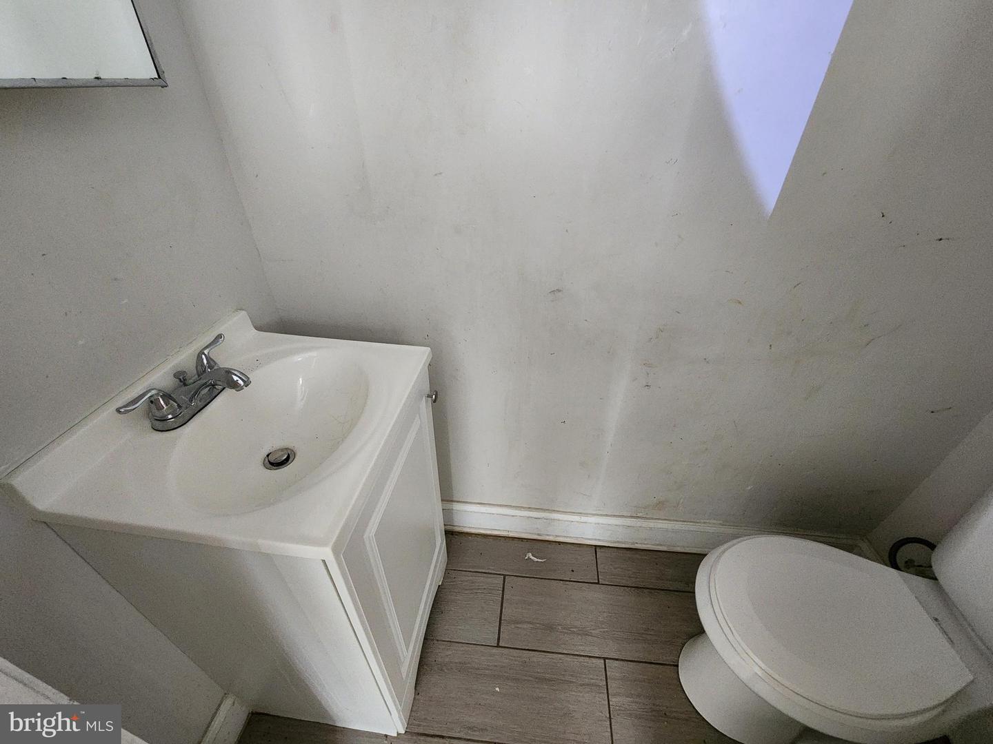 2514 Oswego Ave Property Photo 11