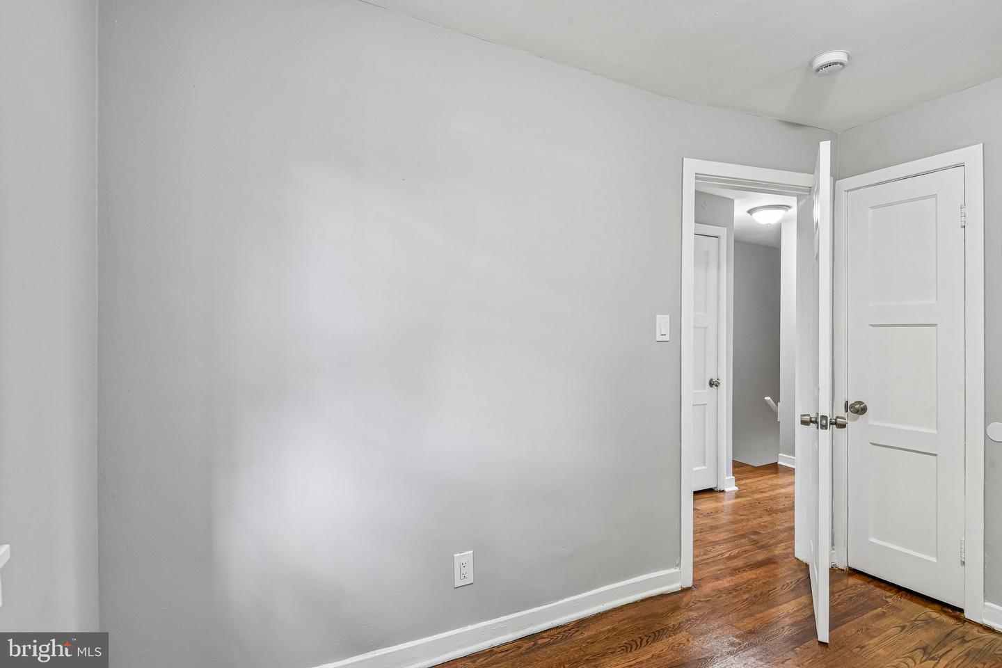 44 N Athol Ave Property Photo 27